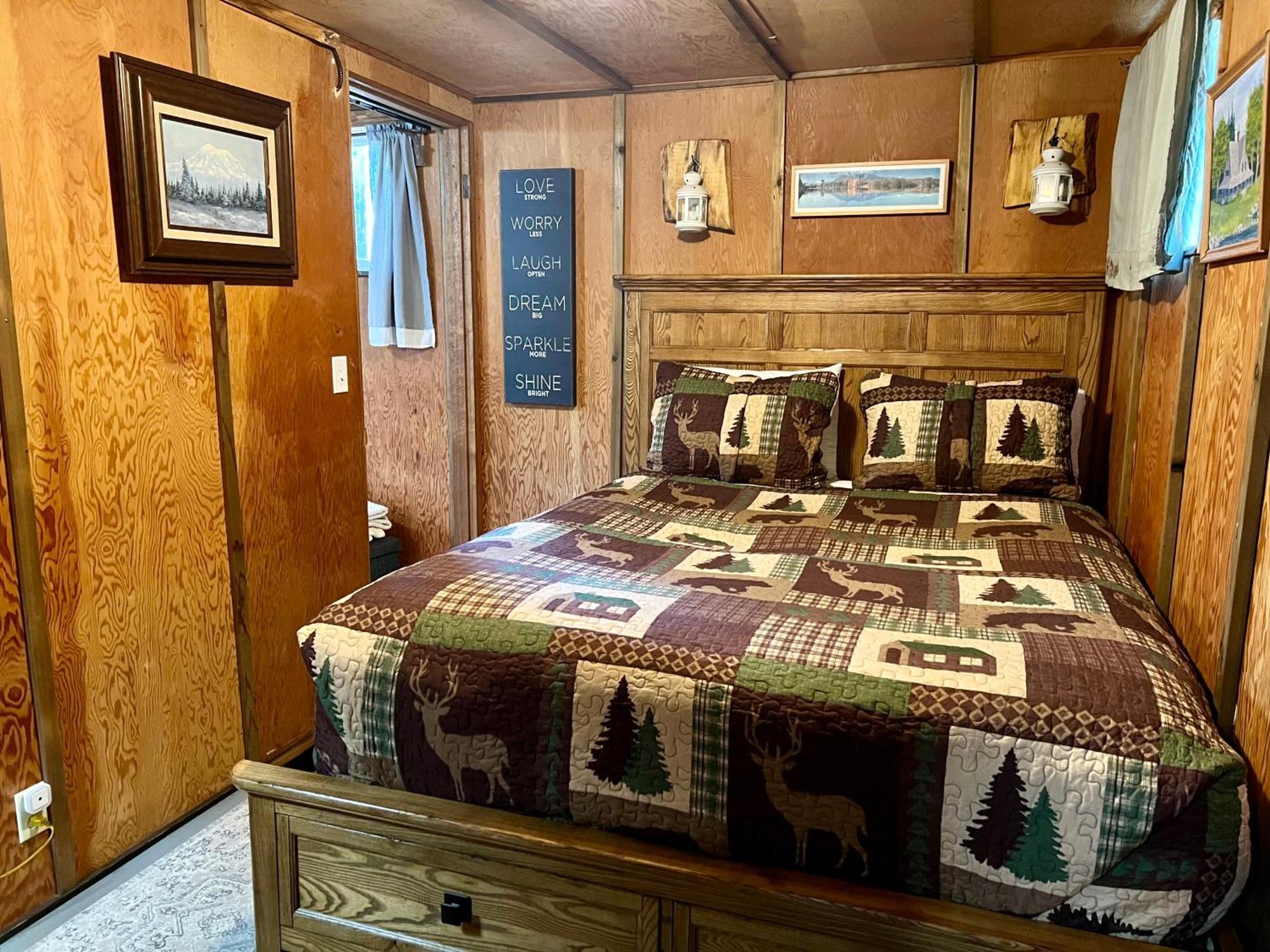 Mt Rainier Little Green Cabin On Big Creek! Ashford Luaran gambar